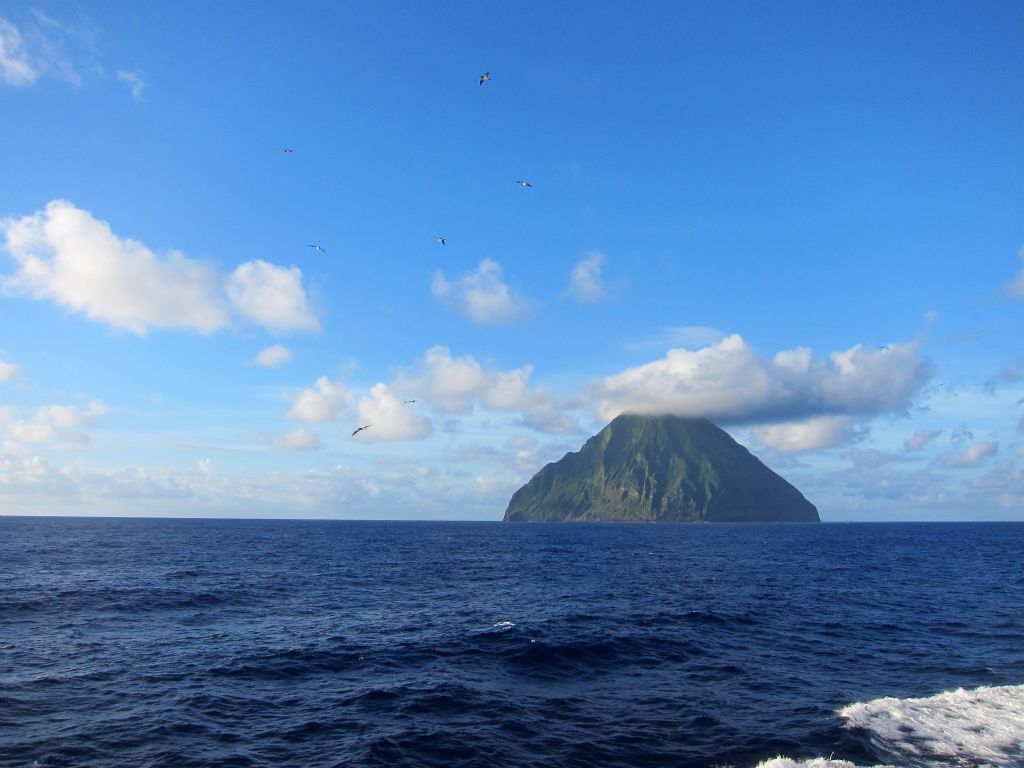 ★2018.07.06南硫黄島、硫黄島、北硫黄島を巡ってきました